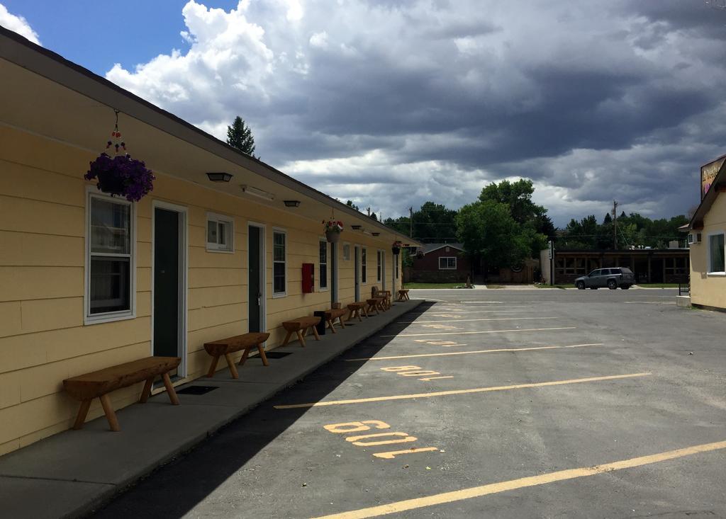 A Western Rose Motel Cody Exterior photo